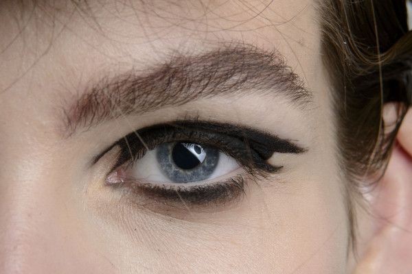 6 xu hướng kẻ eyeliner bạn nên thử trong năm 2014 8