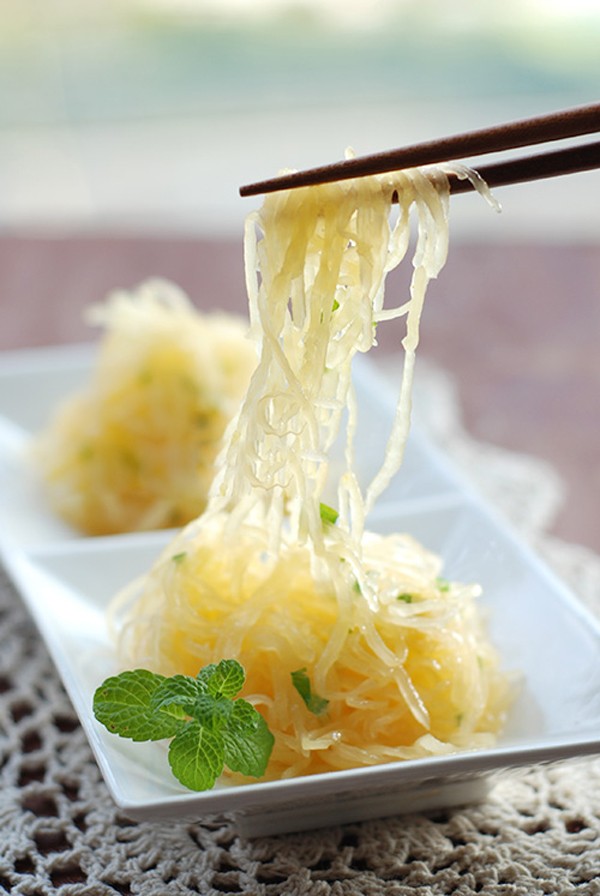 Nộm b&iacute; đỏ ngọt ngon lạ miệng 13