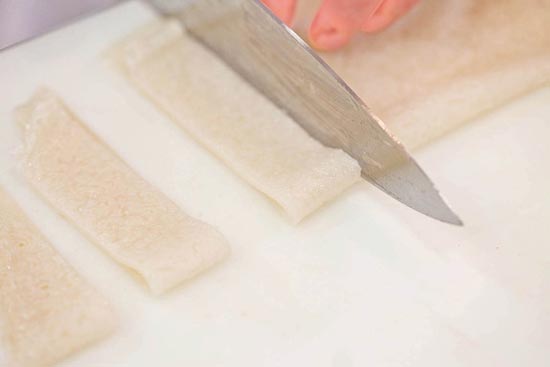 cách làm bánh phở tại nhà - hình minh họa 8