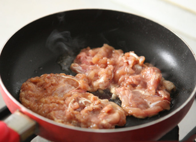 Cơm g&agrave; r&aacute;n cho cơn th&egrave;m l&uacute;c nửa đ&ecirc;m 7