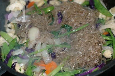 Món ngon cuối tuần: Miến xào thập cẩm 14