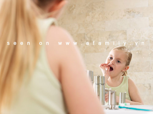 Cách giúp cha mẹ đối phó với quá trình rụng răng ở trẻ