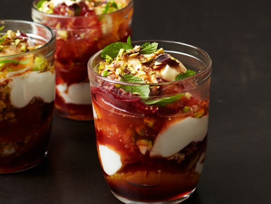 Kem caramel sữa chua vang đỏ mát lạnh