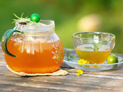 sai lầm khi uống nước mật ong