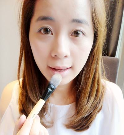 trang điểm tông tím - hình minh họa 21