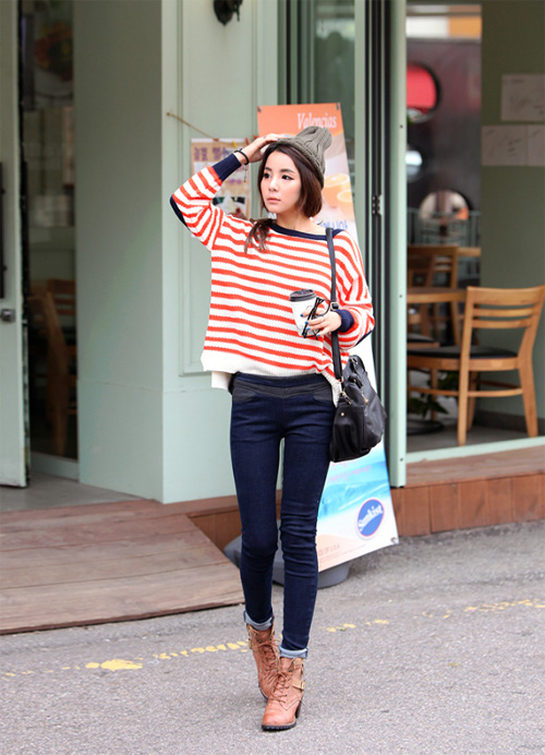 Sự kết hợp ngọt ngào từ quần jeans và áo len