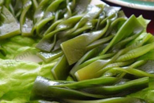 5 thực phẩm giúp phòng chống ô nhiễm trong cuộc sống hiện đại | 5 thực phẩm giúp phòng chống ô nhiễm,sữa bò,rong biển,tiết,tiểu mạch