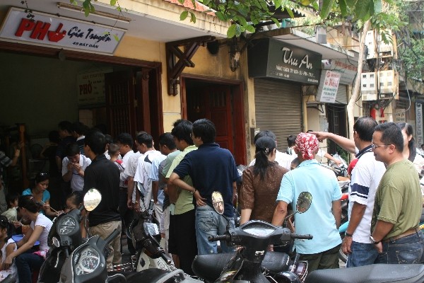 4 quán phở “đắt xắt ra miếng” tại Hà Nội 10 Phở Hà Nội Khi Những - hình minh họa 10