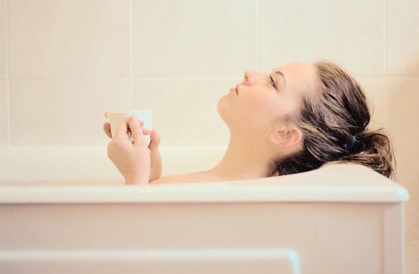 Hướng dẫn cách tắm nước nóng khi trời lạnh 1 Hướng dẫn cách tắm nước nóng khi trời lạnh 1