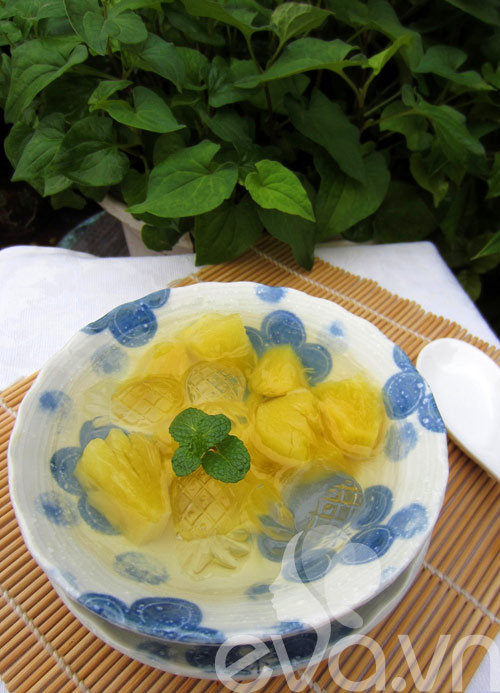 Cocktail dứa, thạch cho ngày nắng Sài Gòn
