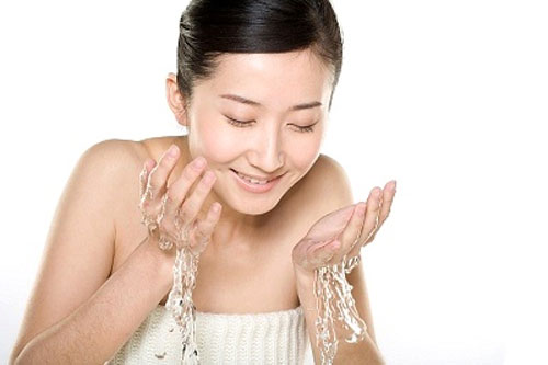 trị mụn trứng cá